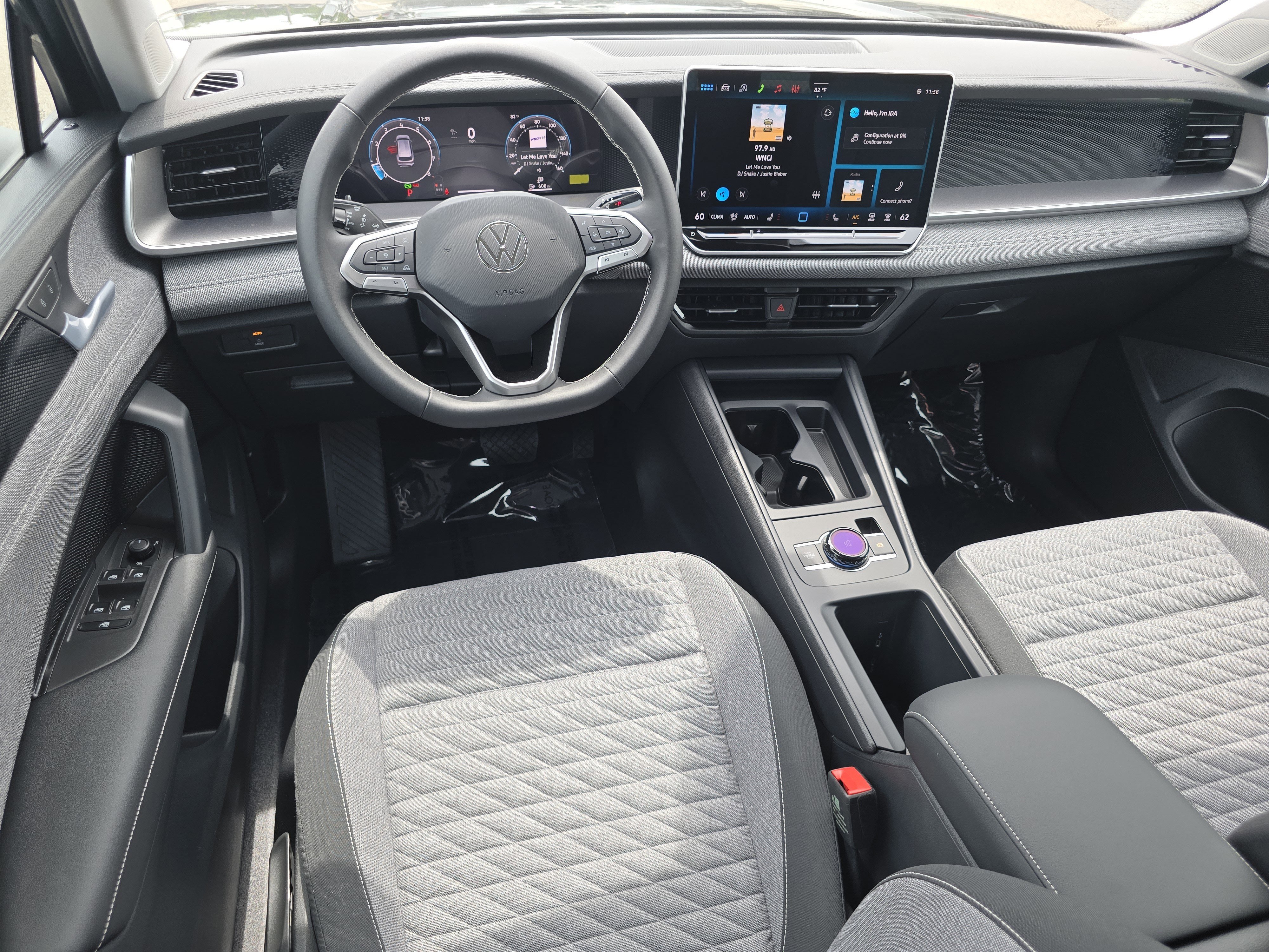 New 2026 Volkswagen Tiguan S FWD image 21