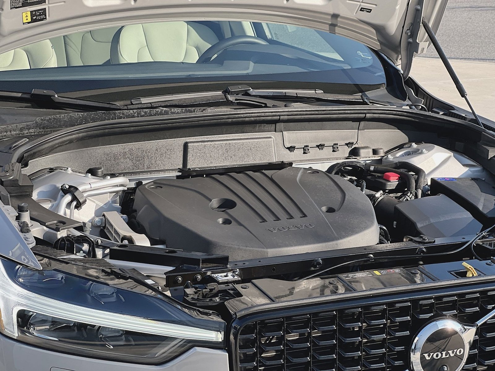 Used 2023 Volvo XC60 B5 Plus w/ Climate Package image 36