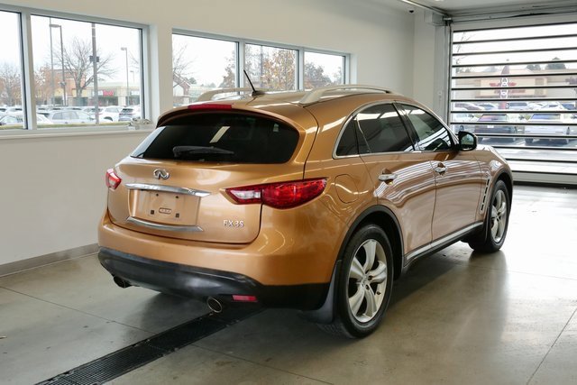 Used 2009 INFINITI FX35 2WD w/ Deluxe Touring Pkg image 6