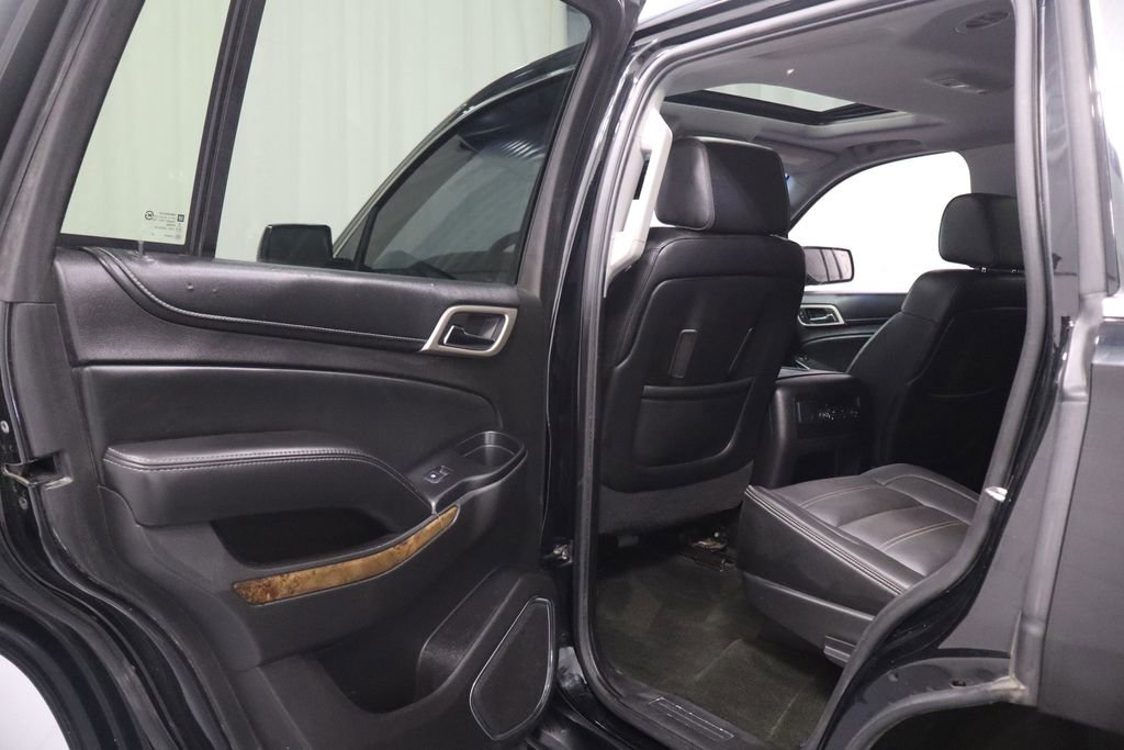 Used 2016 GMC Yukon Denali w/ Enhanced Security Package image 12