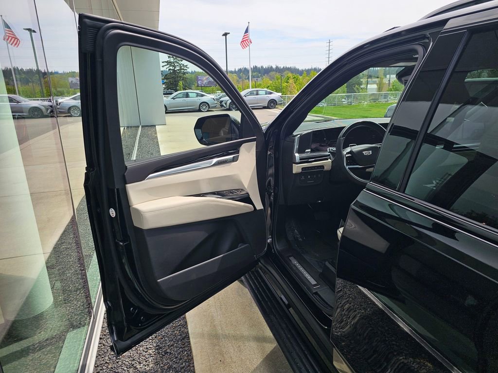 New 2026 Cadillac Escalade ESV Sport AWD/4WD image 21