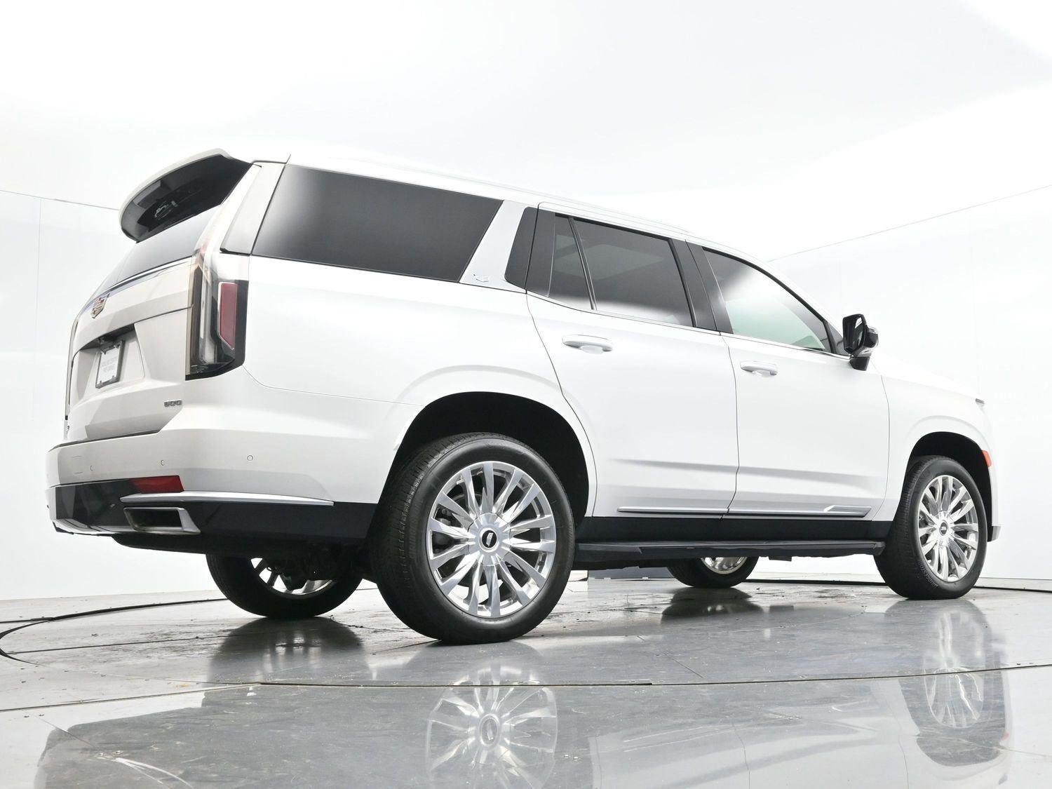 Certified 2024 Cadillac Escalade Premium Luxury w/ LPO, Floor Liner Package image 58