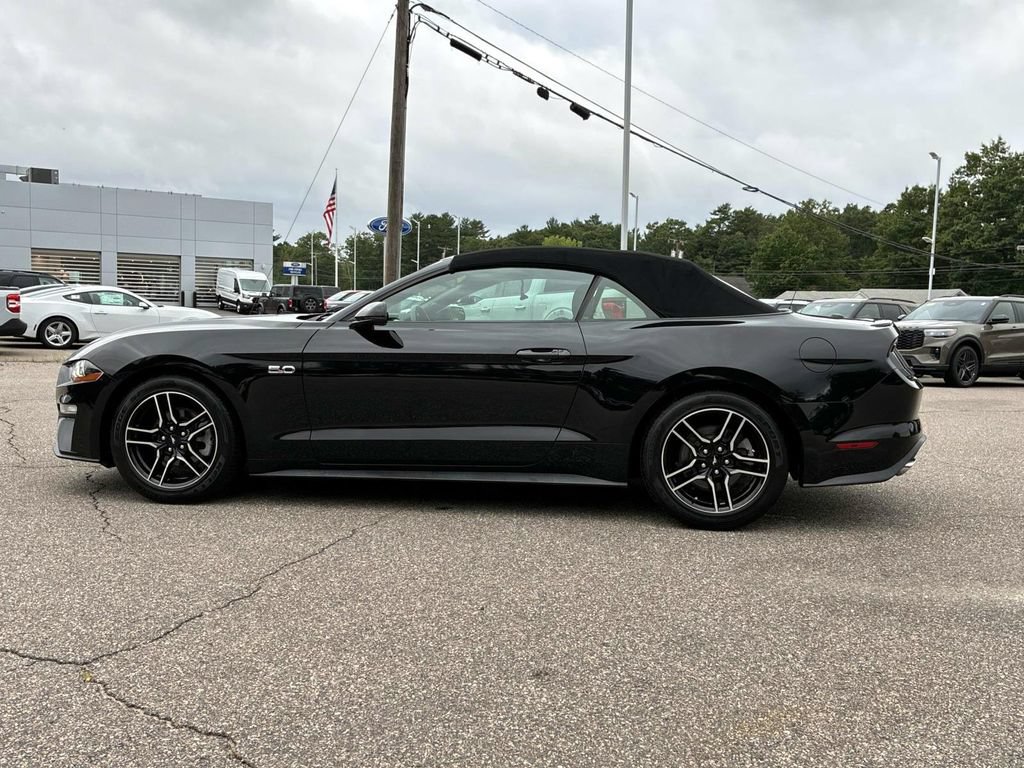 Used 2020 Ford Mustang Premium RWD image 22