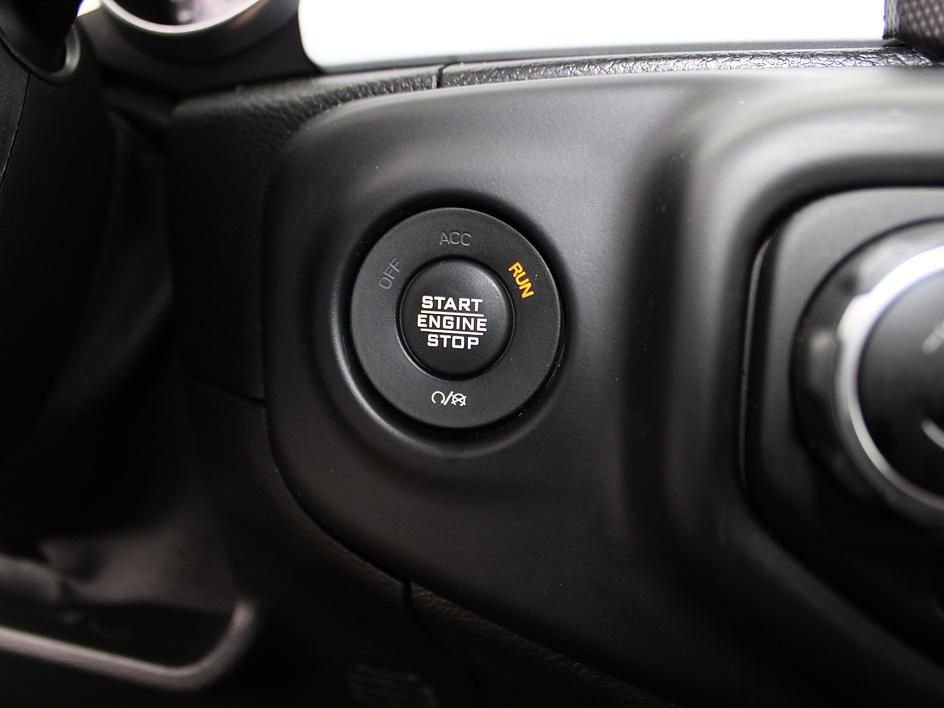 Used 2021 Jeep Wrangler Unlimited Sport AWD/4WD image 27