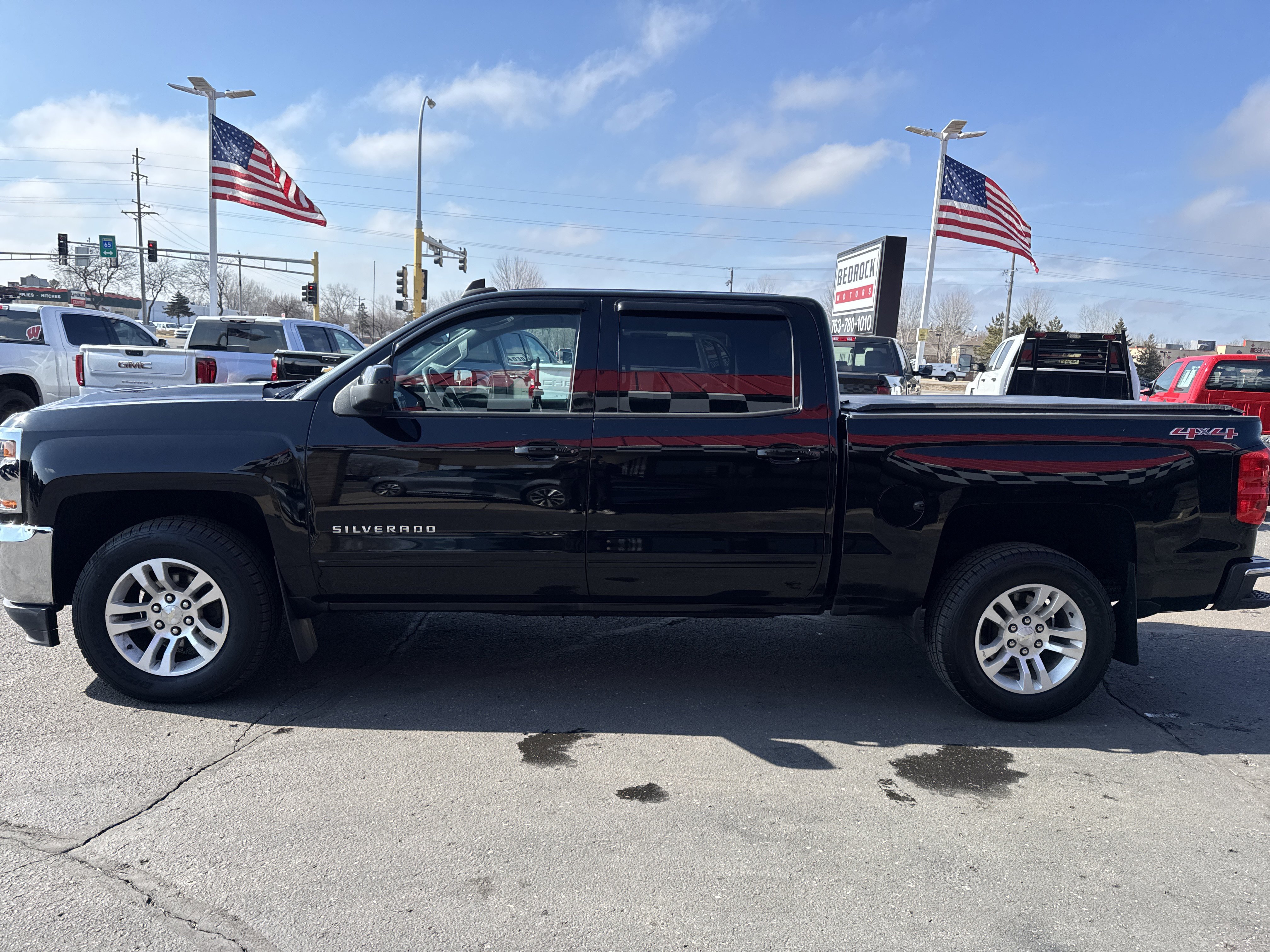 Used 2017 Chevrolet Silverado 1500 LT w/ All Star Edition image 4