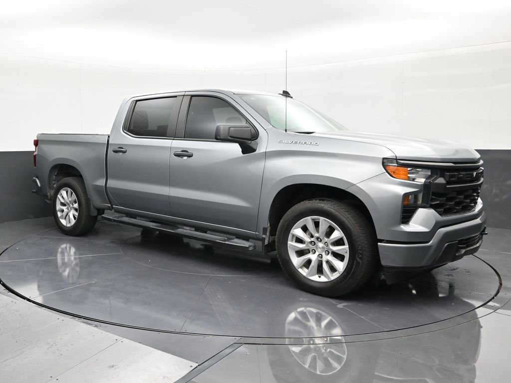 Used 2024 Chevrolet Silverado 1500 Custom RWD image 7