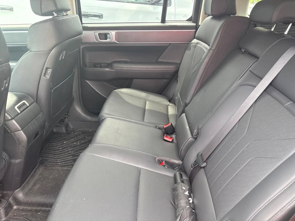 Used 2024 Hyundai Santa Fe SEL FWD image 12