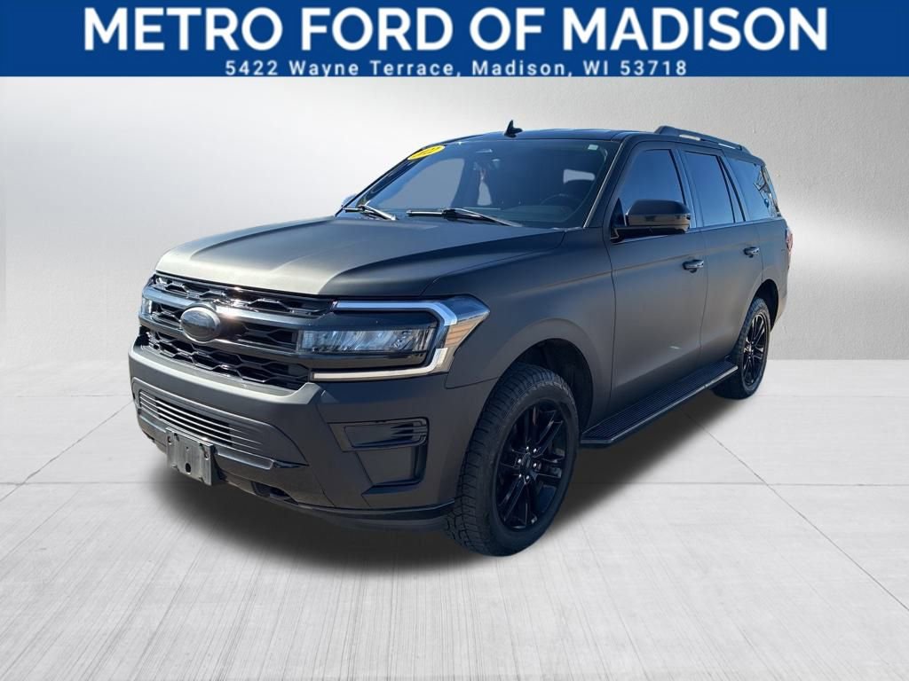Used 2022 Ford Expedition XLT image 4