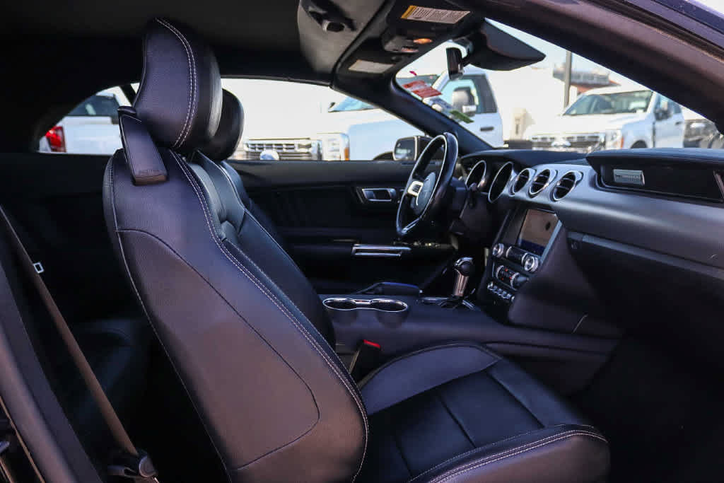 Certified 2022 Ford Mustang Premium RWD image 9