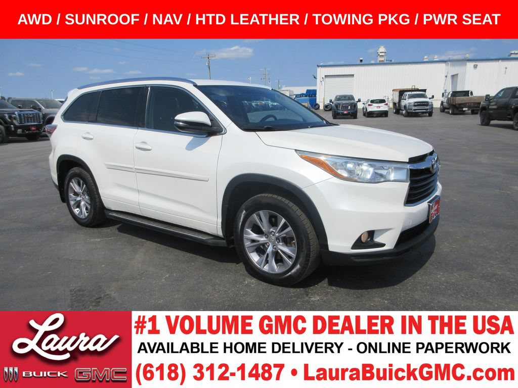 Used 2015 Toyota Highlander XLE AWD/4WD image 1