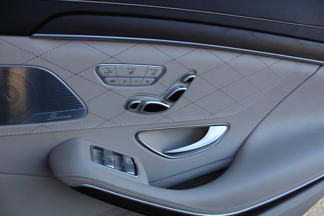 Used 2019 Mercedes-Benz S 63 AMG S 4MATIC Sedan image 19