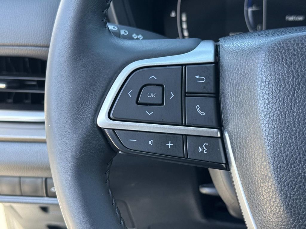 Used 2024 Toyota Grand Highlander XLE image 43