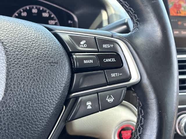 Used 2018 Honda Accord Touring image 27
