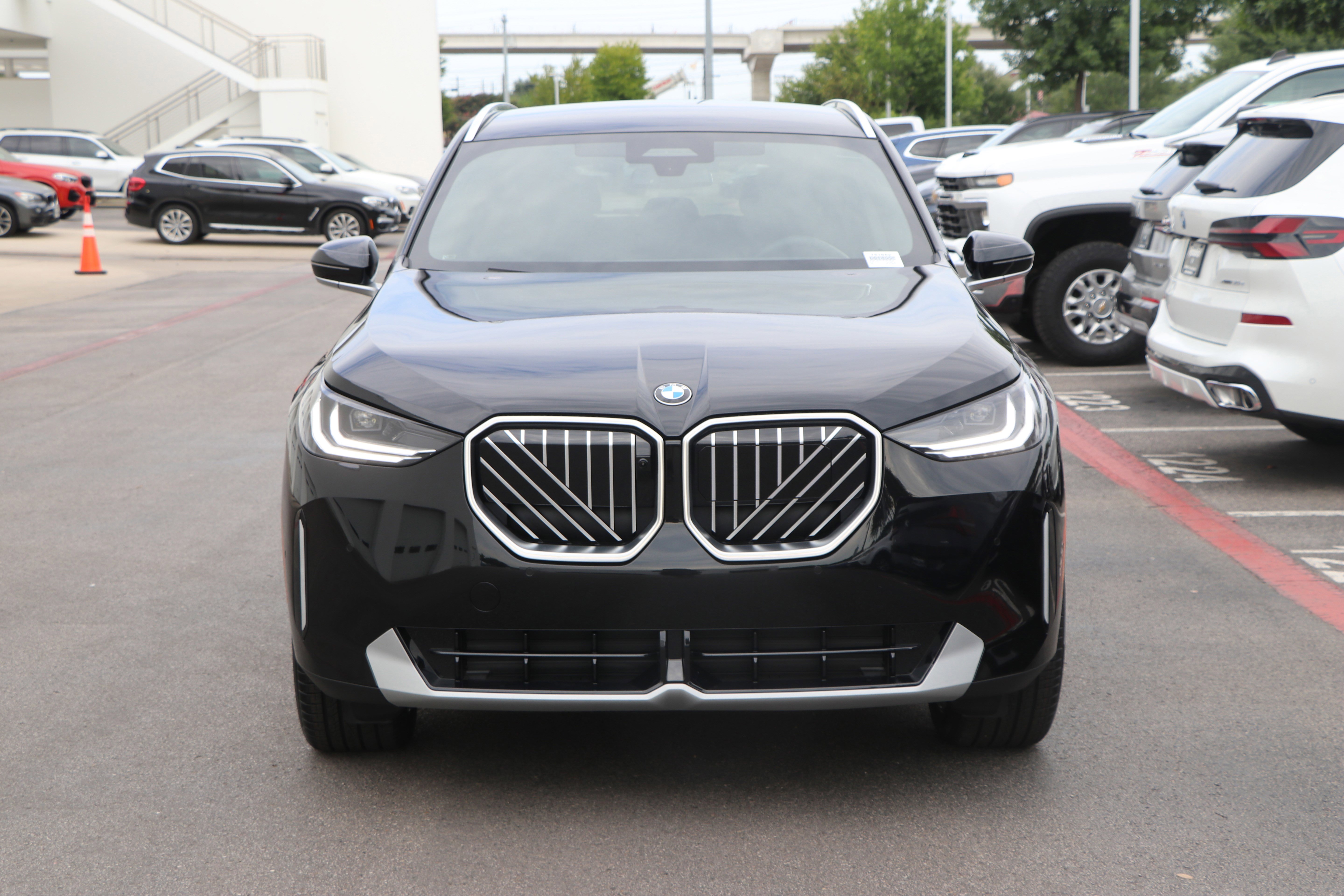 Used 2026 BMW X3 xDrive30 w/ Premium Package image 8