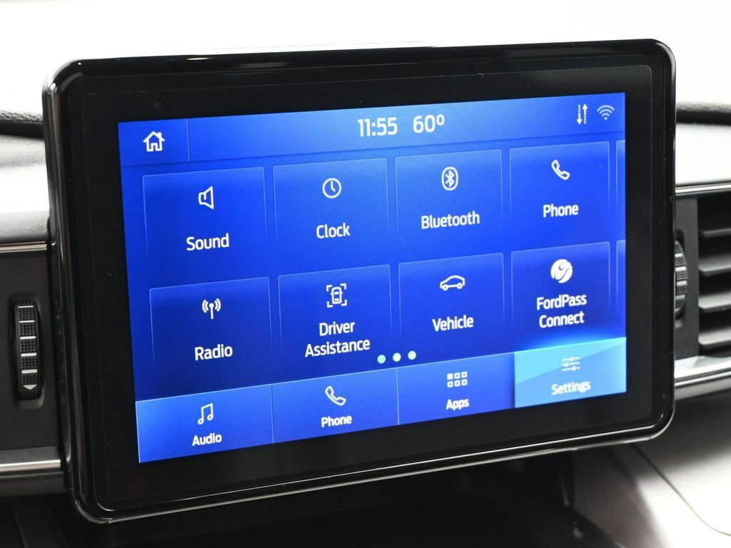 Used 2022 Ford Explorer XLT w/ Equipment Group 202A image 14