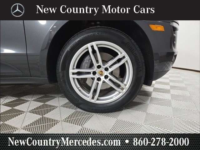 Used 2018 Porsche Macan image 2