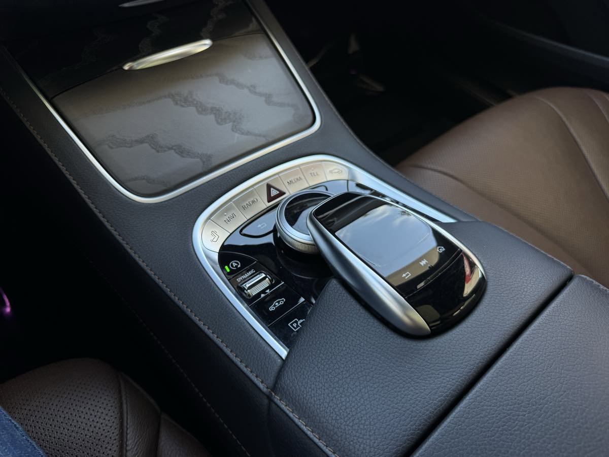 Used 2020 Mercedes-Benz S 450 Sedan image 26