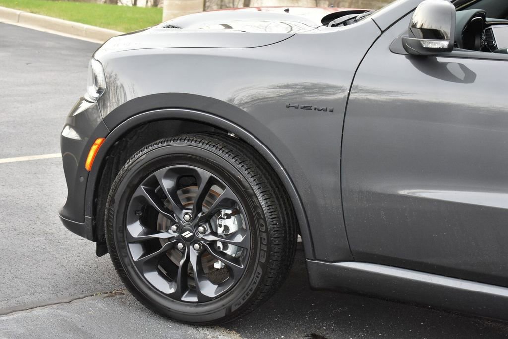 Certified 2025 Dodge Durango R/T AWD/4WD image 9