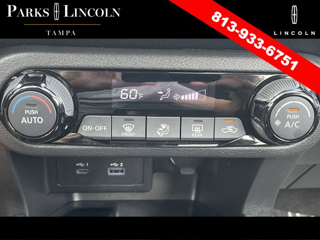 Used 2022 Nissan Kicks SV image 24