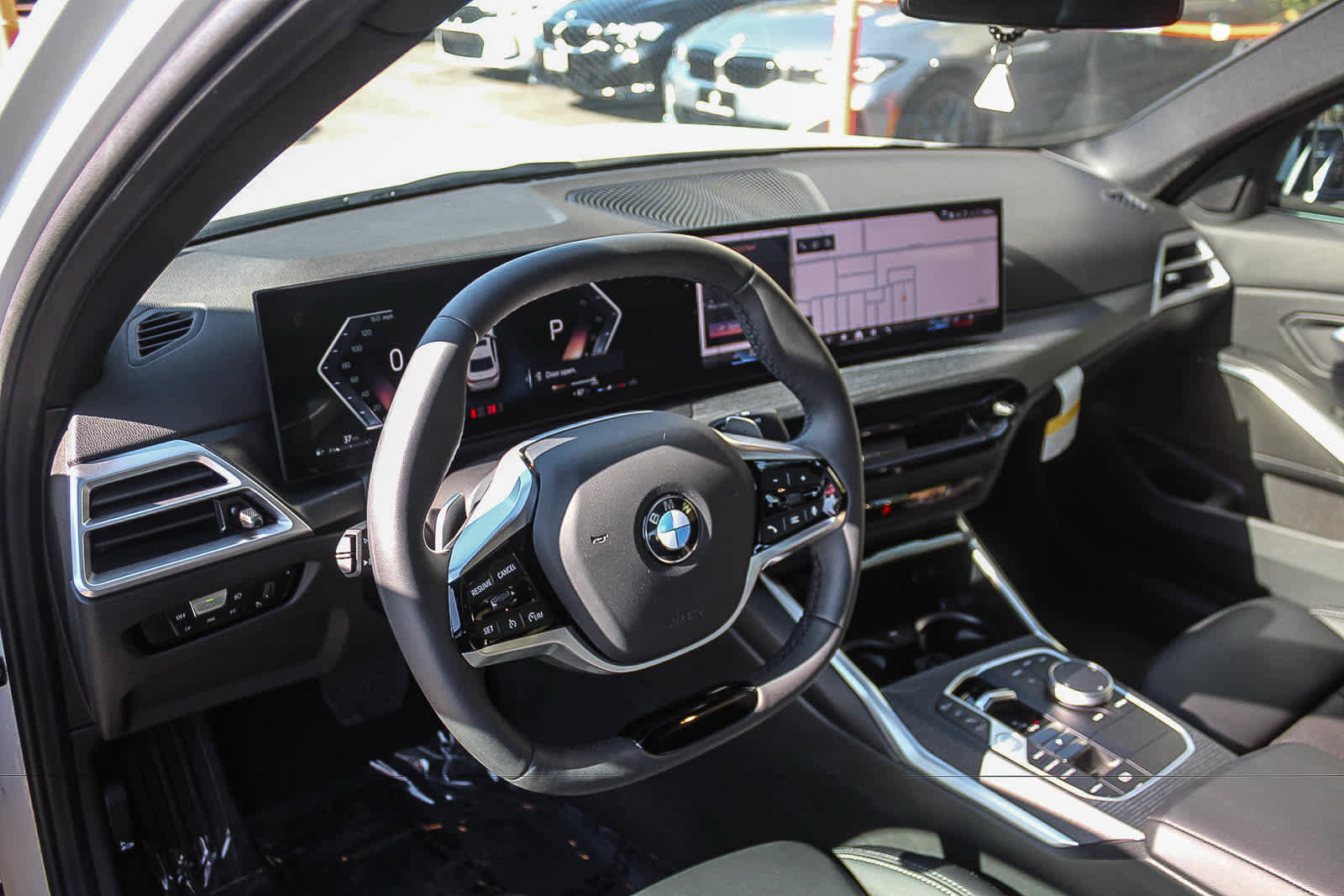 Used 2026 BMW 330i Sedan w/ Convenience Package RWD image 16