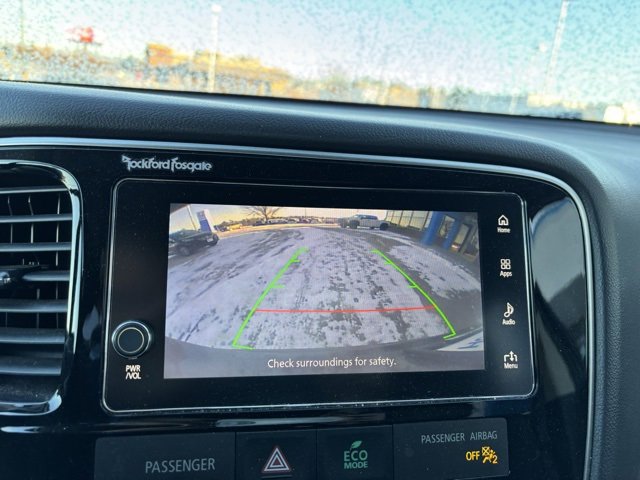 Used 2017 Mitsubishi Outlander SEL image 18