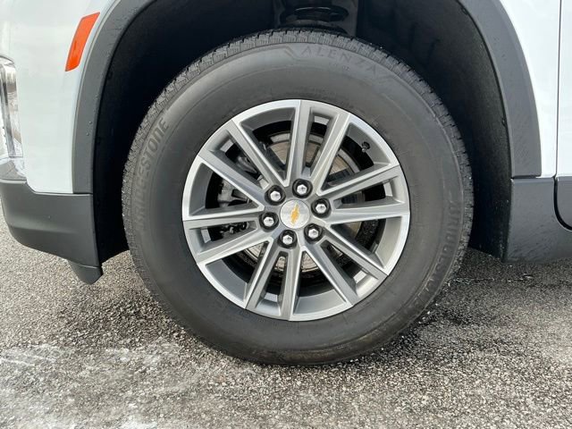 Used 2024 Chevrolet Traverse LT image 15