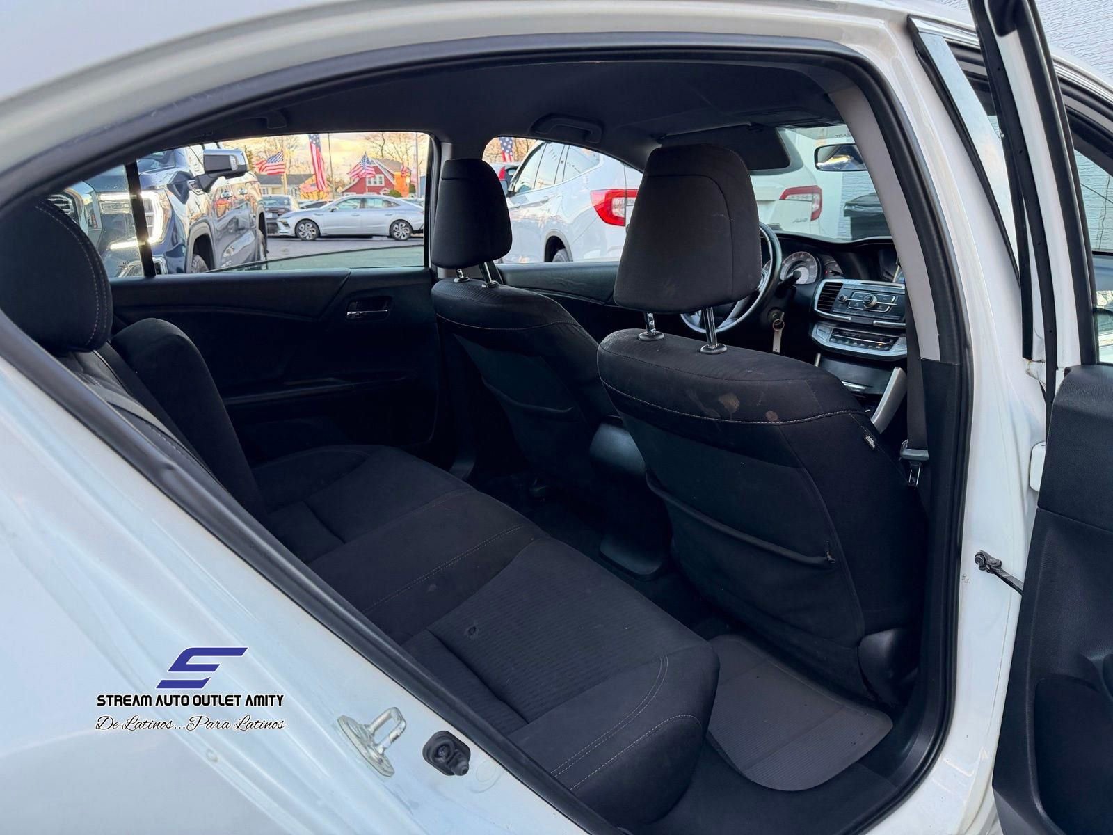 Used 2015 Honda Accord Sport image 12