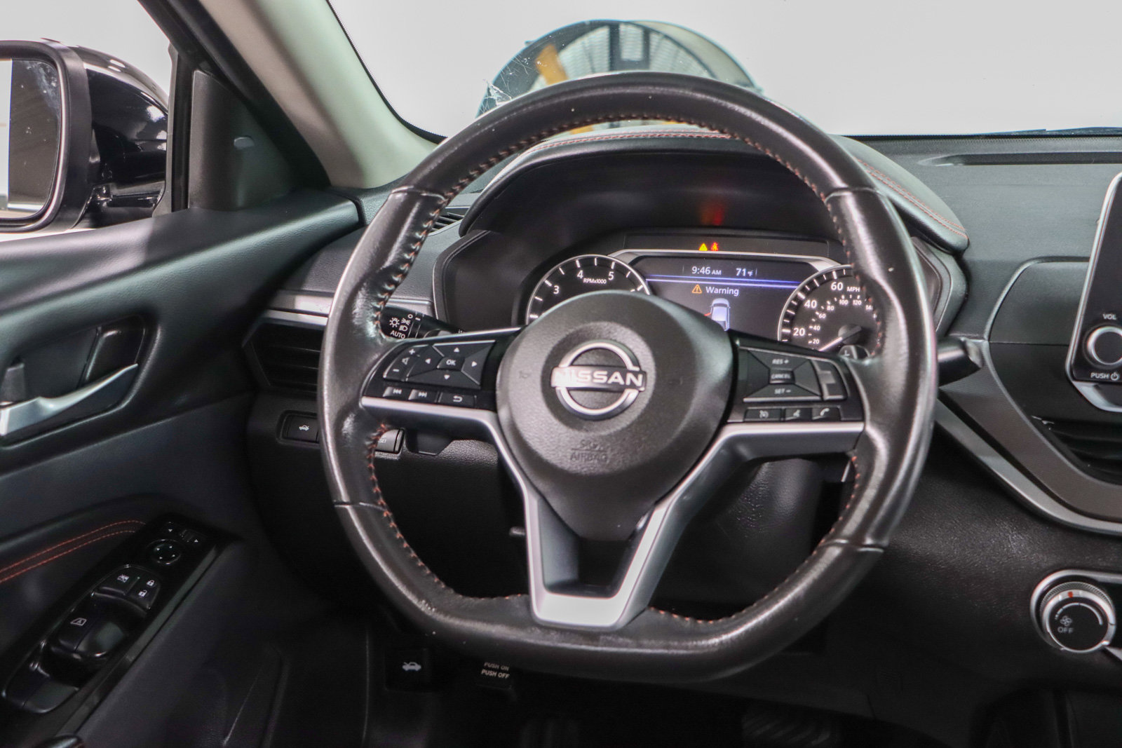 Used 2023 Nissan Altima 2.5 SR FWD image 12