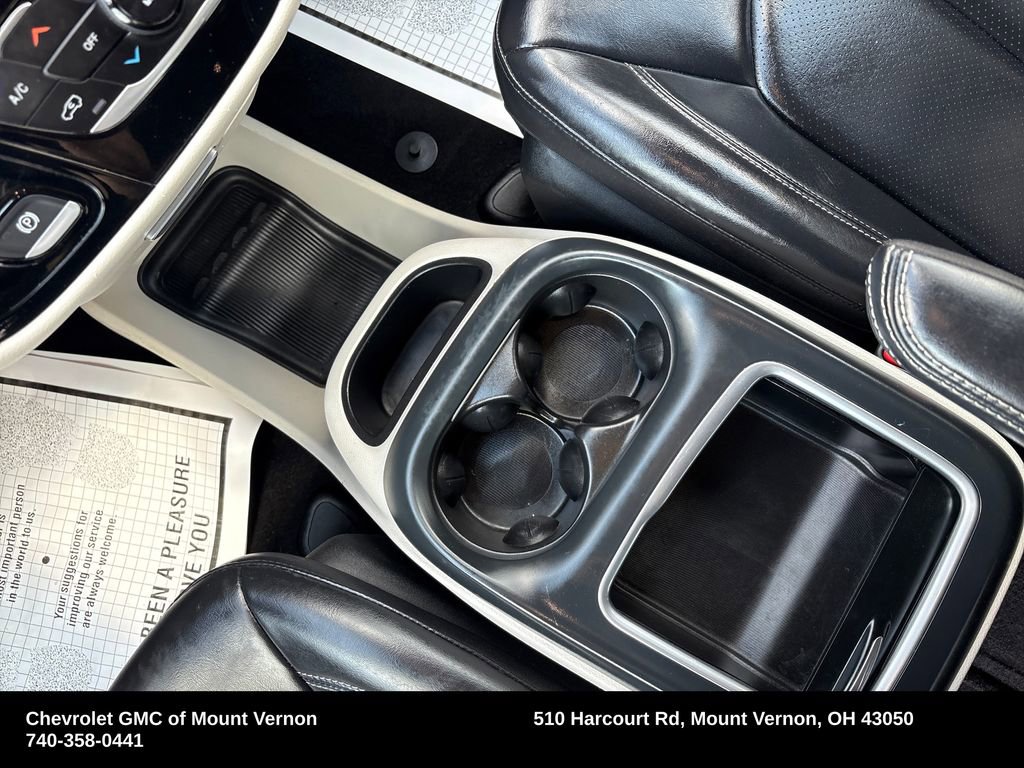 Used 2023 Chrysler Pacifica Touring-L FWD image 36