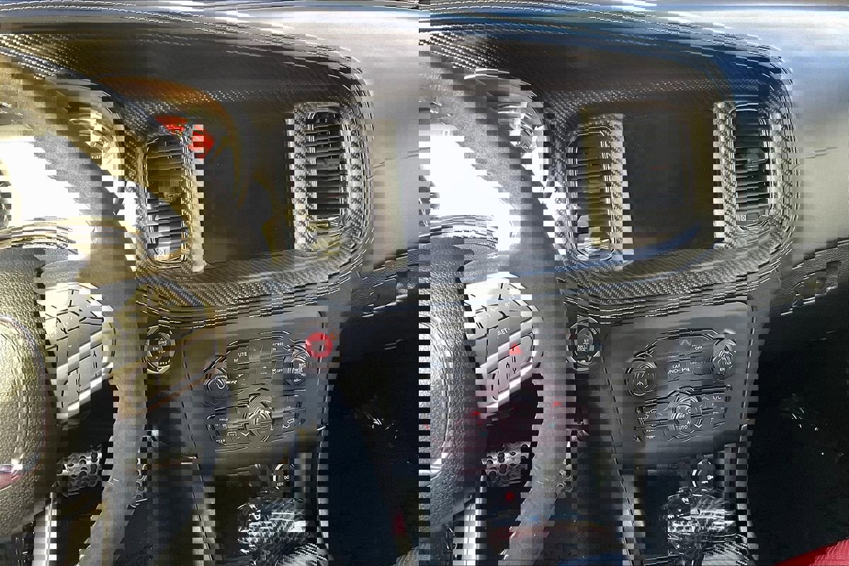 Used 2023 Dodge Charger SRT Hellcat w/ Harman/Kardon Audio Group image 6