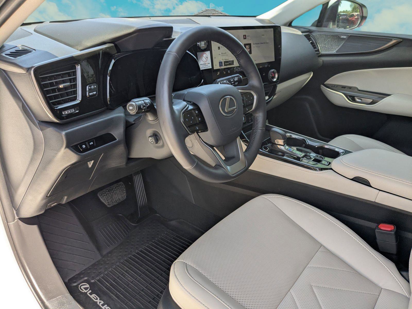 Used 2026 Lexus NX 350 AWD w/ Accessory Package (2T) image 6