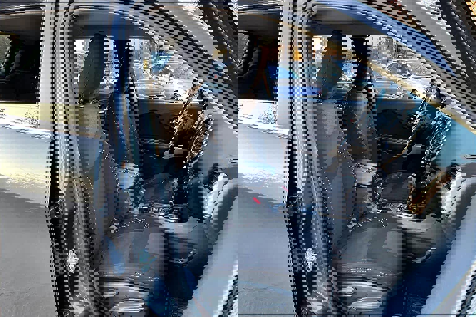 Used 2017 Jeep Cherokee Latitude w/ Safety/Convenience Group image 8