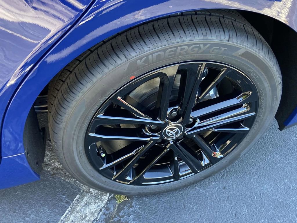 New 2026 Toyota Camry SE image 9