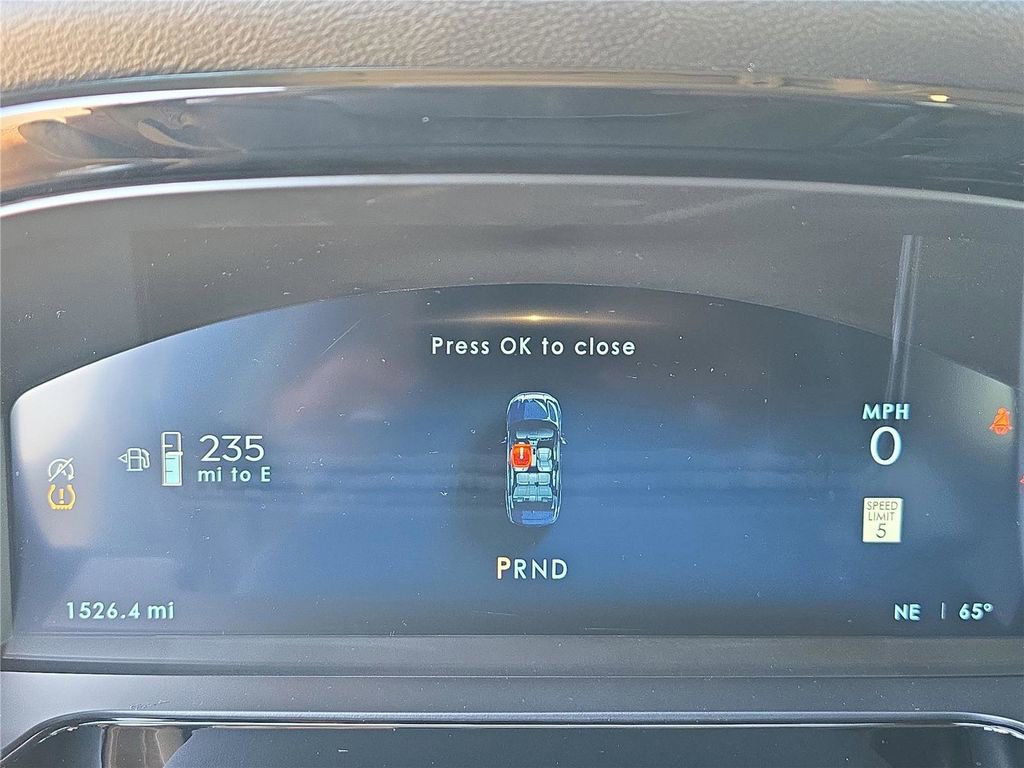 Used 2025 Lincoln Corsair Reserve w/ Jet Appearance Package image 28