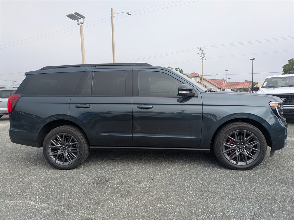 New 2025 Ford Expedition Platinum w/ Stealth Performance Package image 2