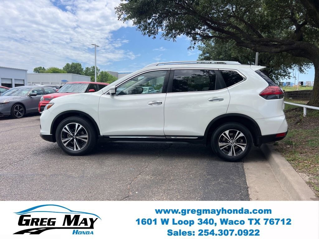Used 2018 Nissan Rogue SL w/ Premium Package FWD image 4