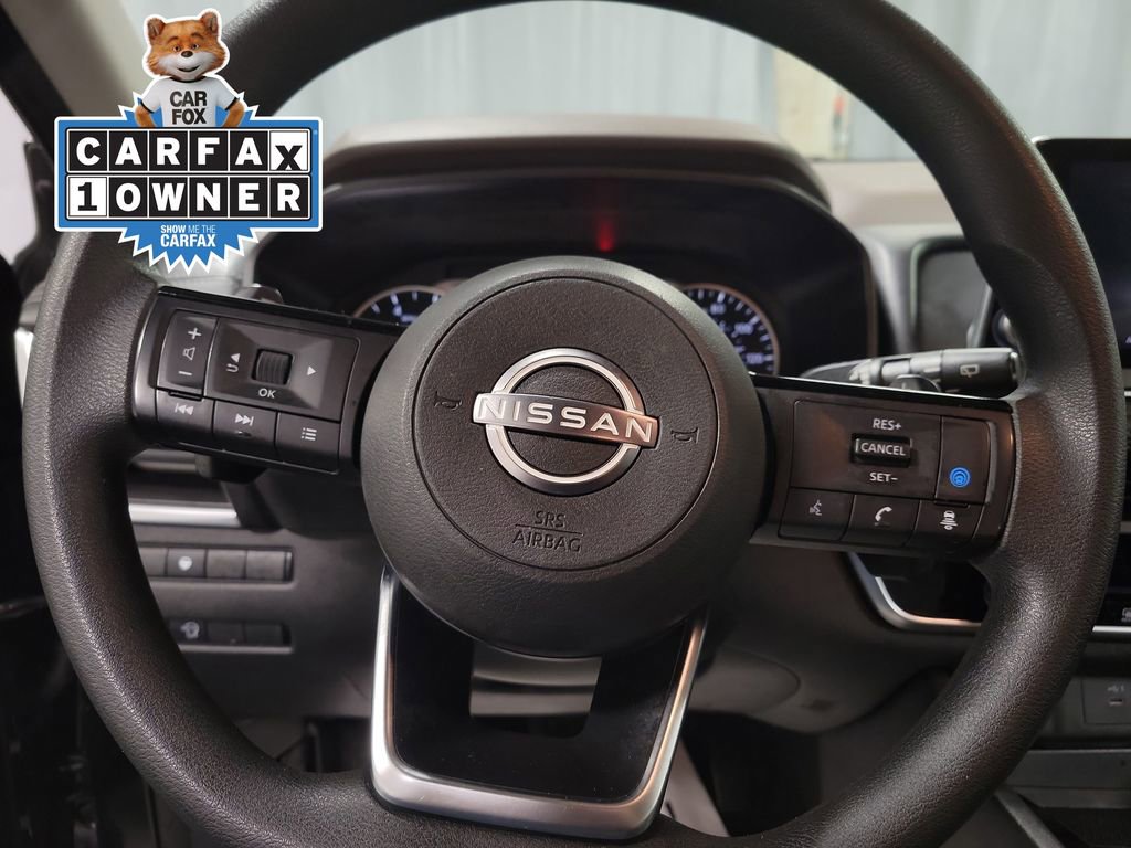 Used 2023 Nissan Rogue SV image 17