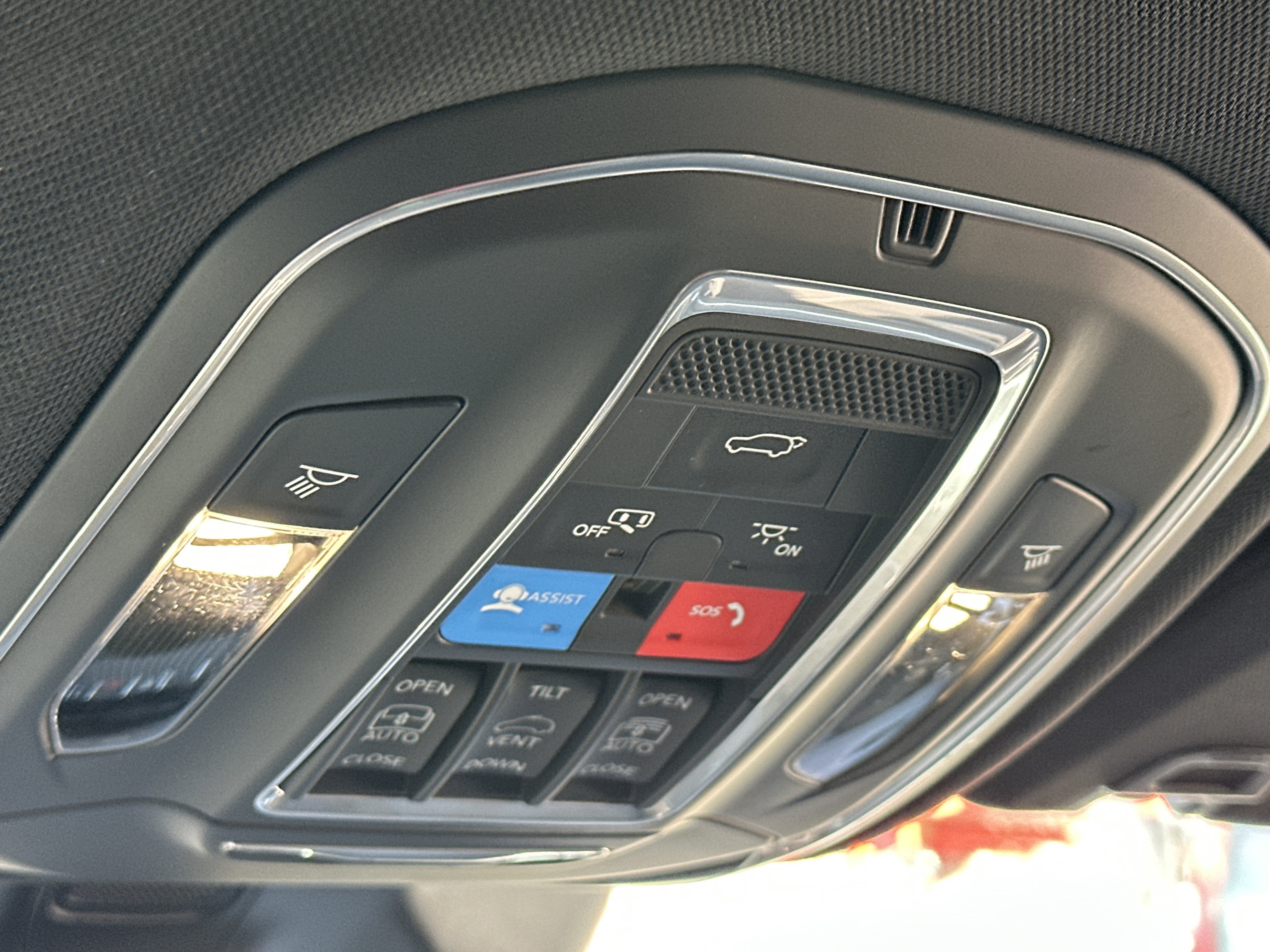 New 2026 Jeep Grand Cherokee L Limited image 13