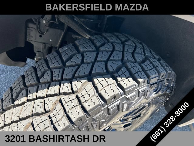 Used 2024 Chevrolet Colorado Trail Boss w/ Technology Package AWD/4WD image 22