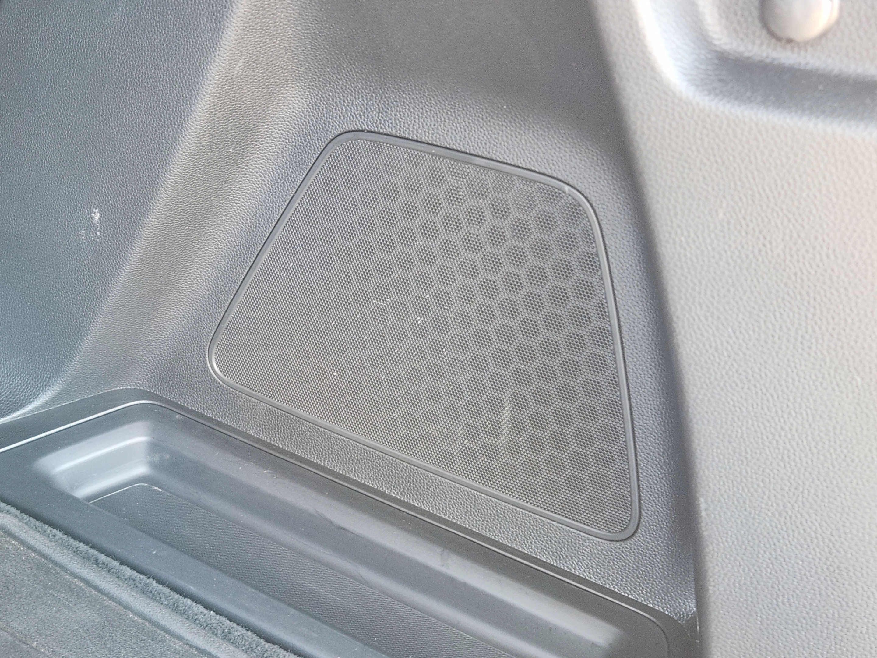 Used 2025 Honda Pilot Black Edition image 33