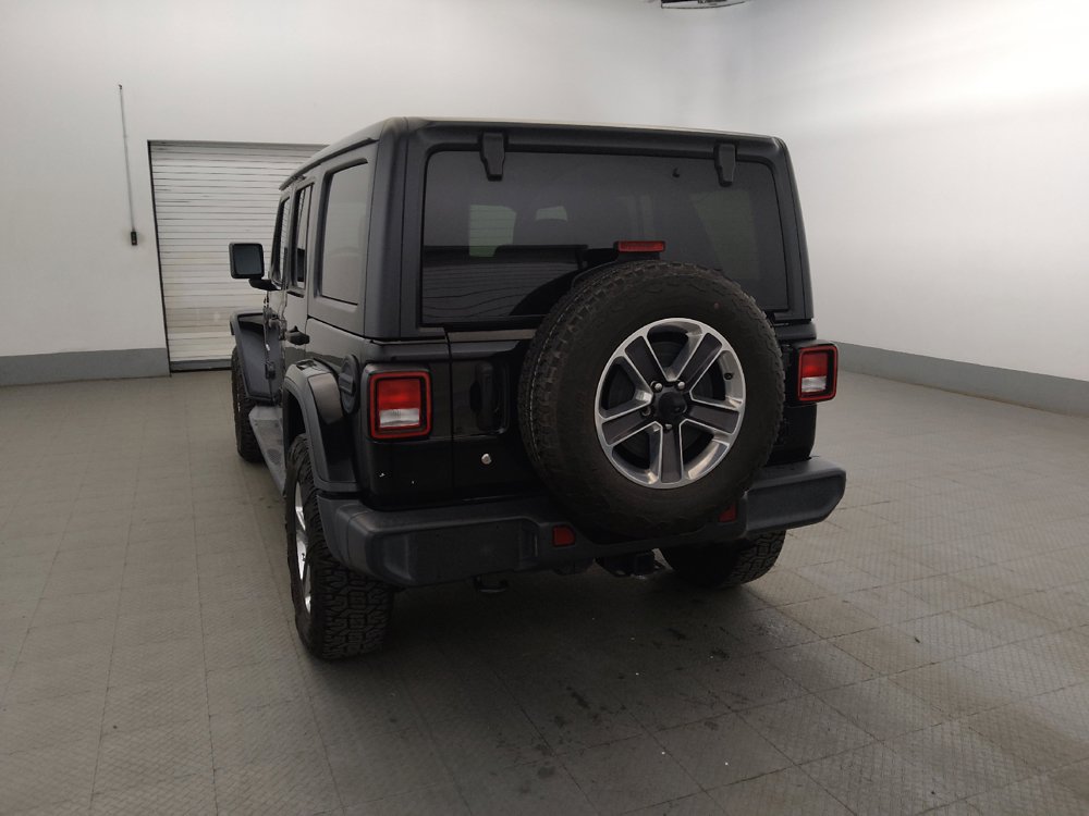 Used 2019 Jeep Wrangler Unlimited Sahara AWD/4WD image 6