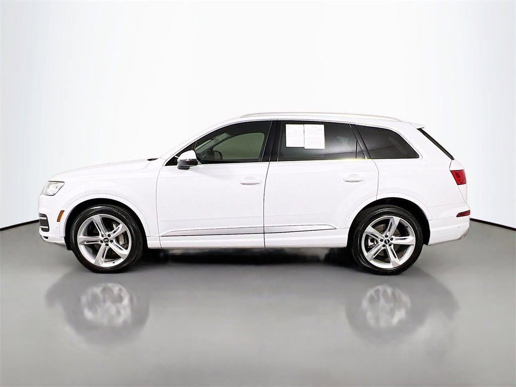 Used 2019 Audi Q7 3.0T Prestige w/ Prestige Package image 4