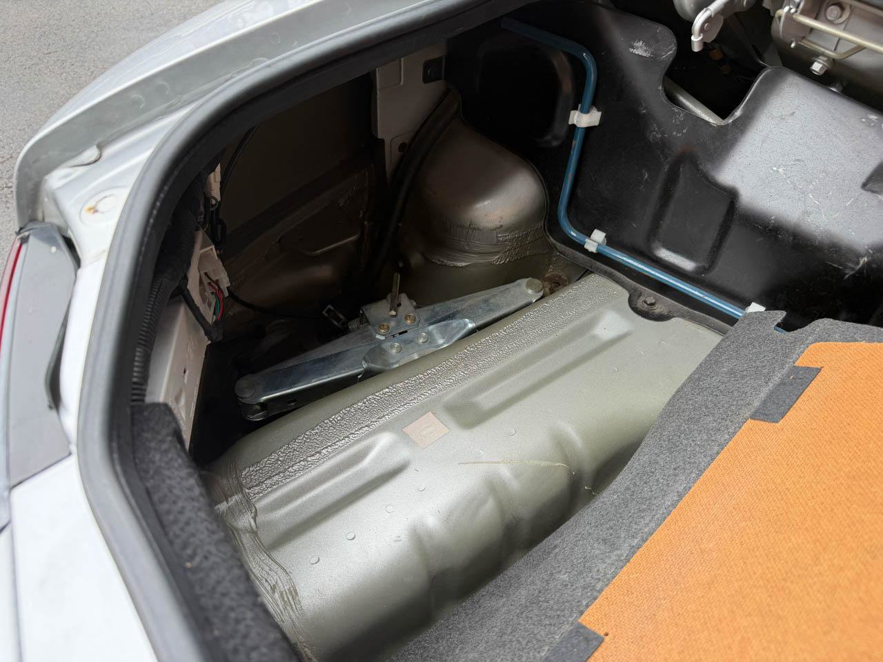 Used 1991 MAZDA MX-5 Miata RWD image 30