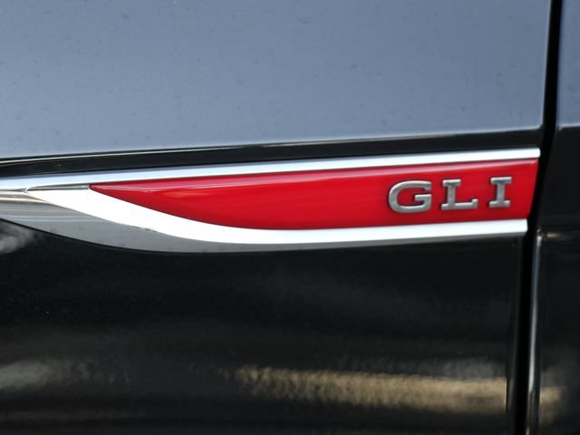 Used 2022 Volkswagen Jetta GLI Autobahn FWD image 9