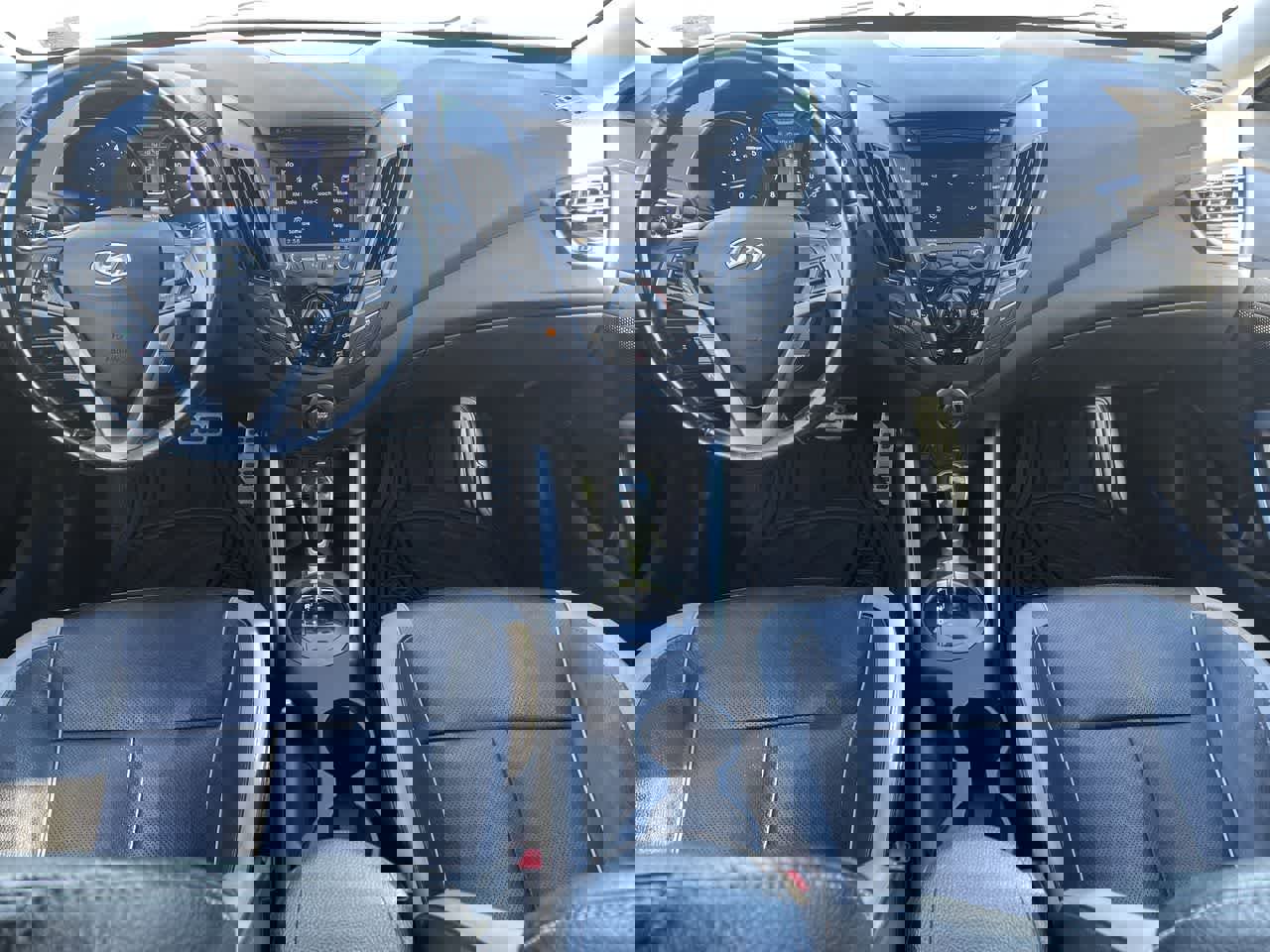 Used 2014 Hyundai Veloster Turbo image 21