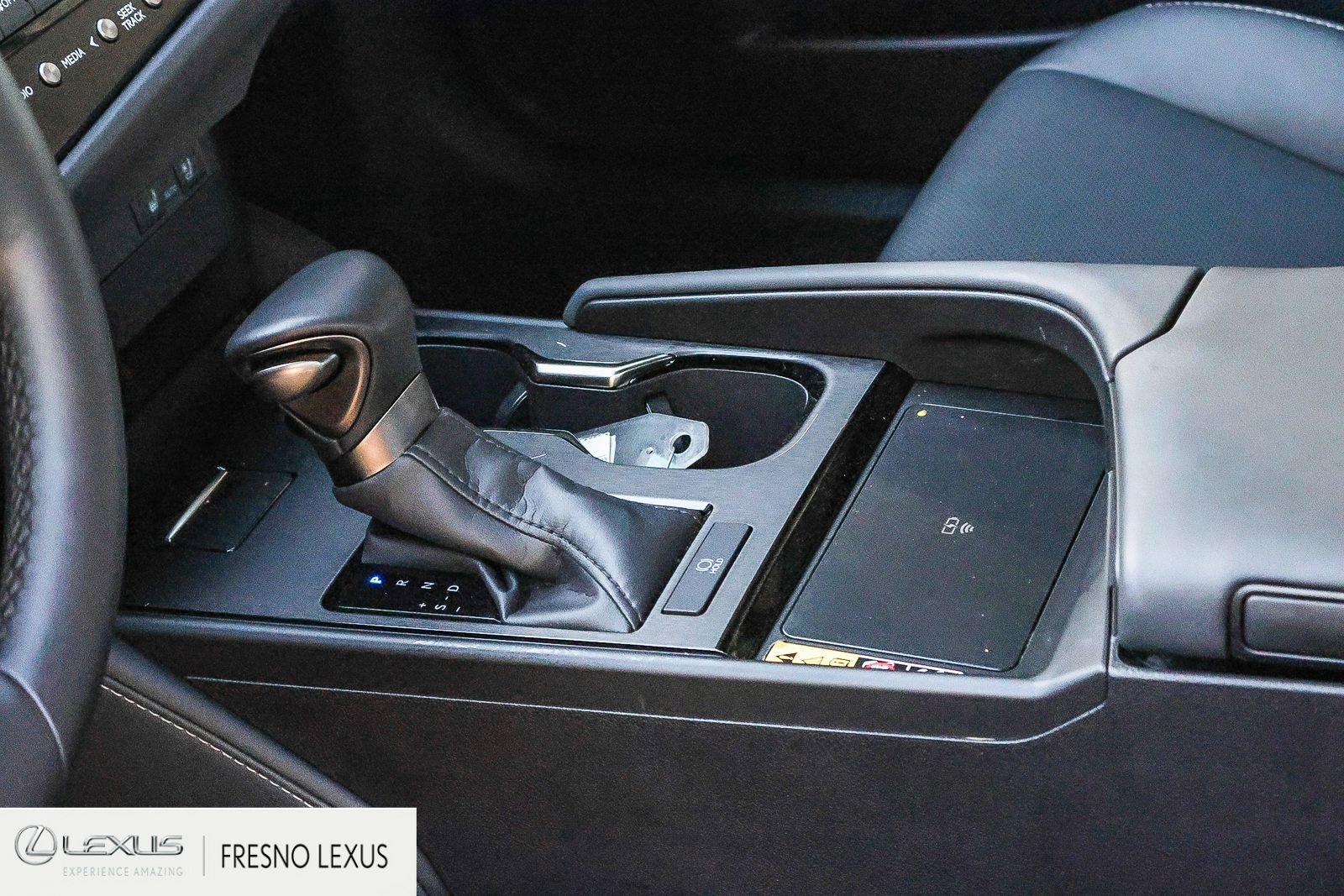 Certified 2025 Lexus ES 350 w/ Premium Package image 20