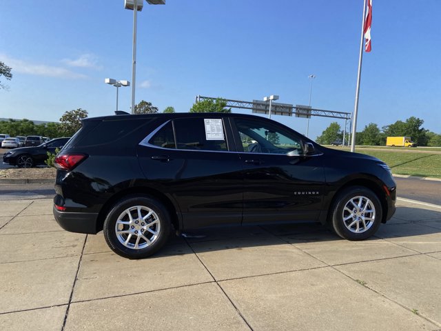 Used 2024 Chevrolet Equinox LT image 12