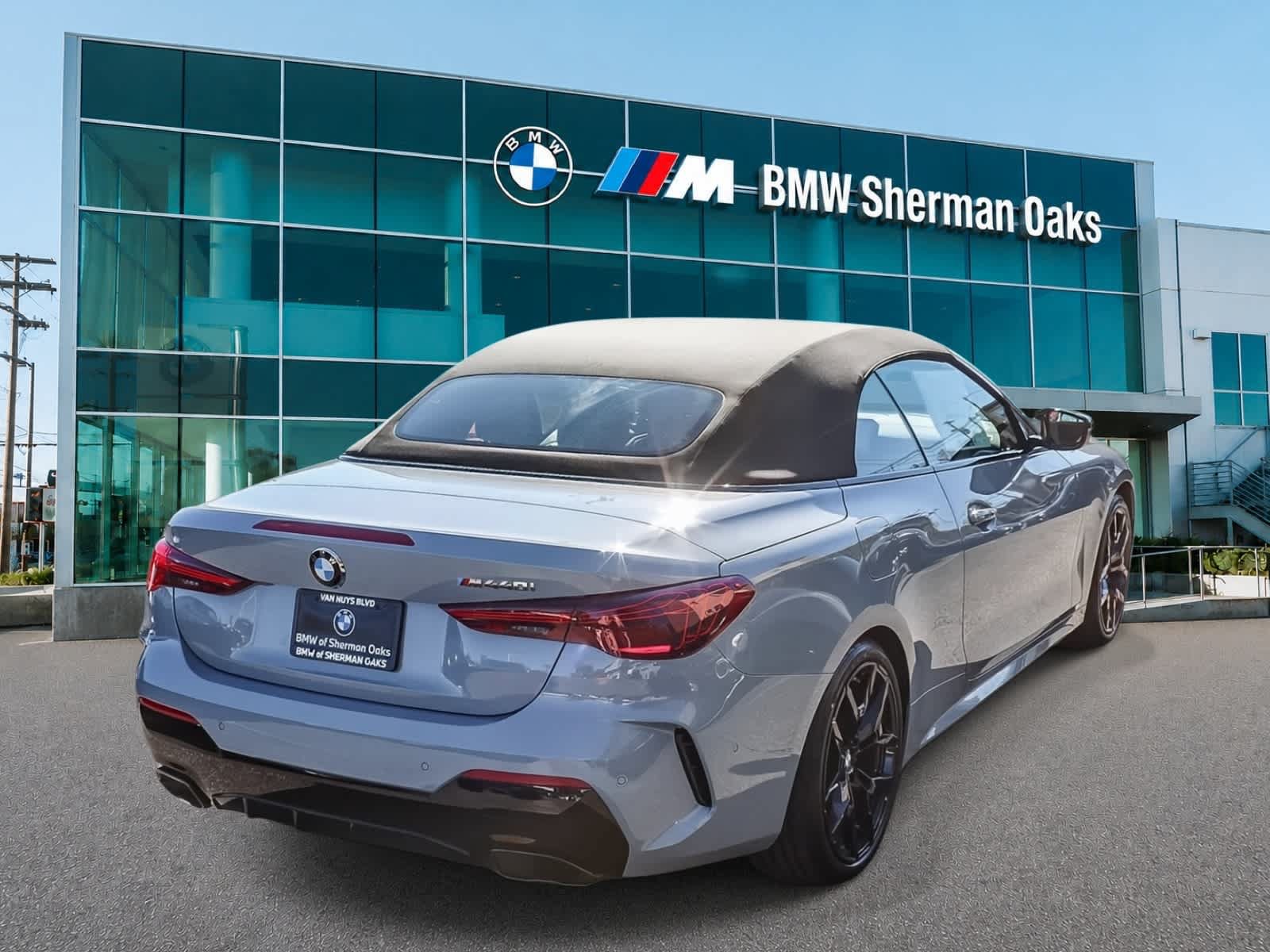 New 2026 BMW M440i Convertible w/ Premium Package RWD image 4