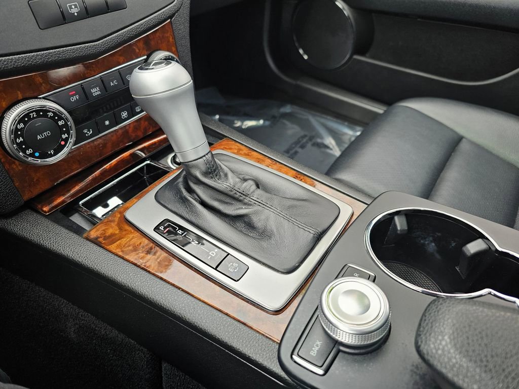 Used 2011 Mercedes-Benz C 300 4MATIC Sedan image 35
