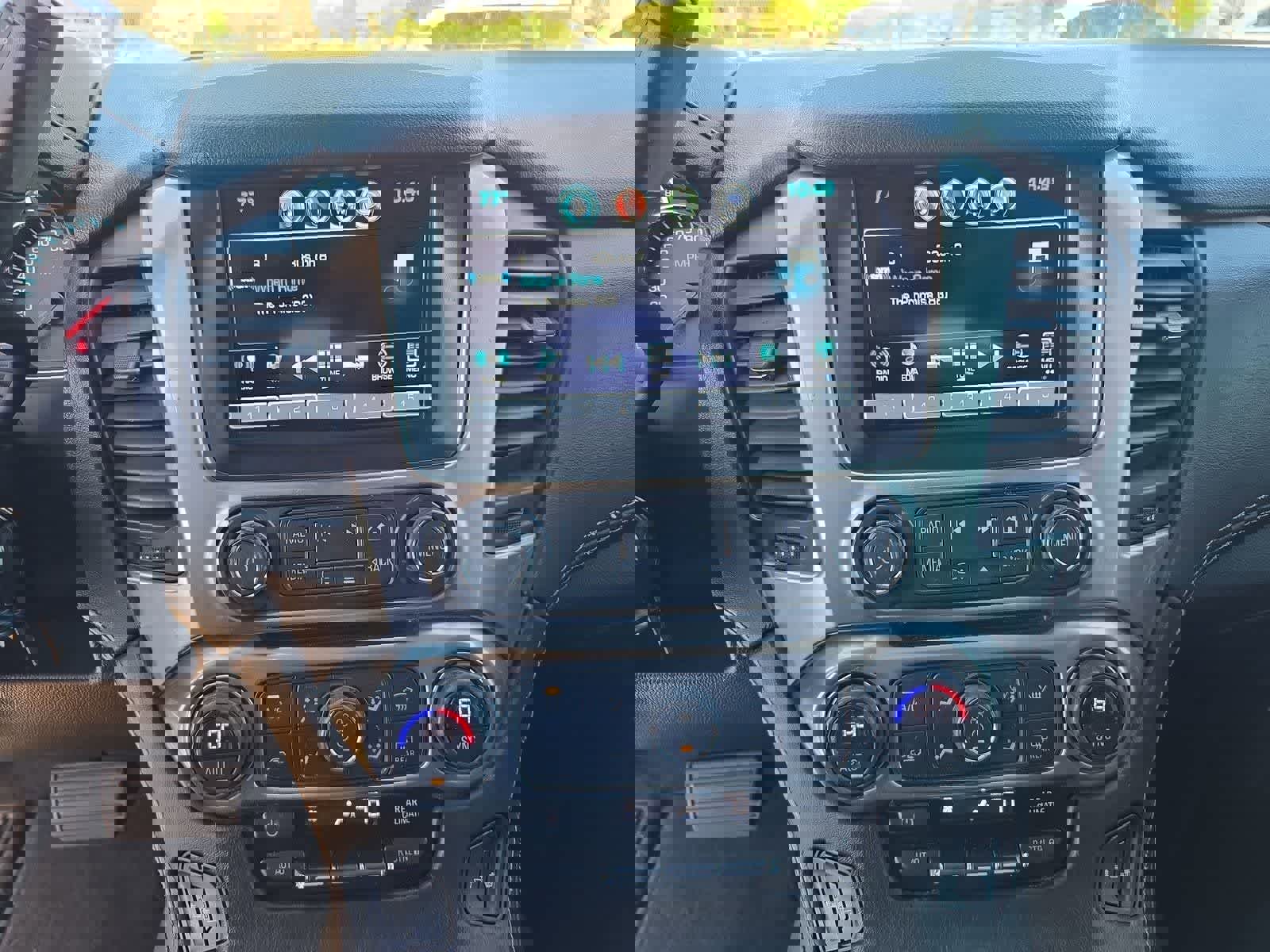 Used 2019 Chevrolet Tahoe LT image 25